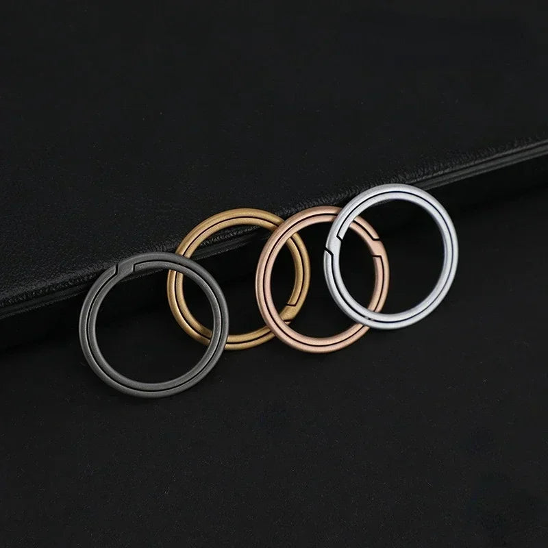1 piece new style titanium key ring ultra light key chain buckle pendant for men creative gift men's car key chain outdoor tools