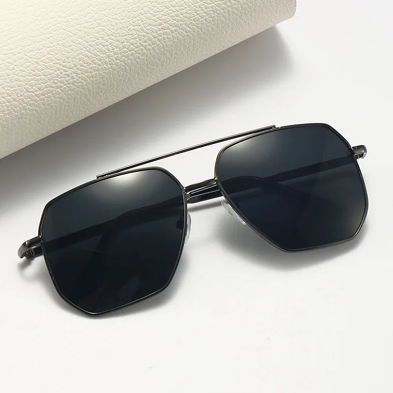 Fashion Men Sunglasses New Pilot Classic Driving Sun Glasses Metal Frame Mirror Leisure Fishing Business Men Eyeglass Uv400